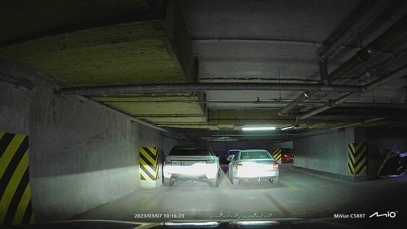 Test MiVue C588T Dual  tyl noc