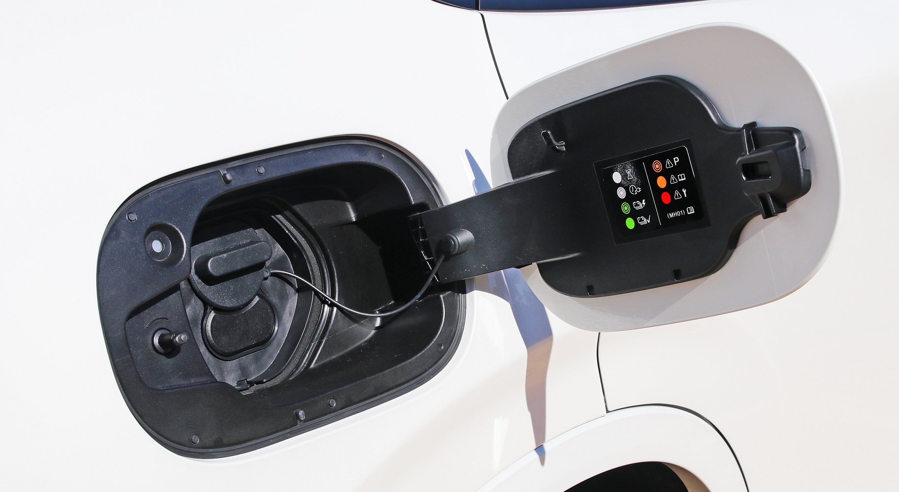 zlacze ladowania hybryda plug in