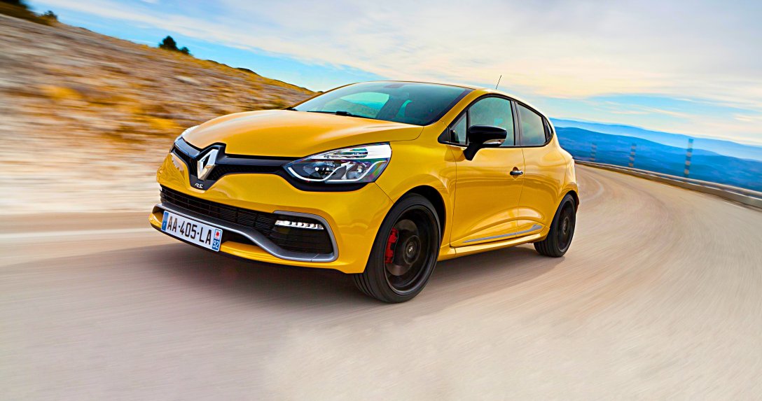 Renault ClioIV RS – przód na łuku
