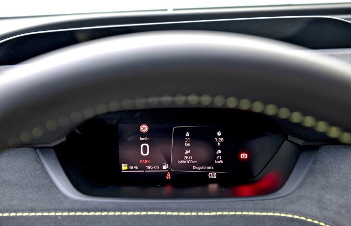 Skoda Enyaq Coupe RS iV – wskaźniki, zegary