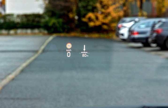 Skoda Octavia Combi 2022 test - head-up