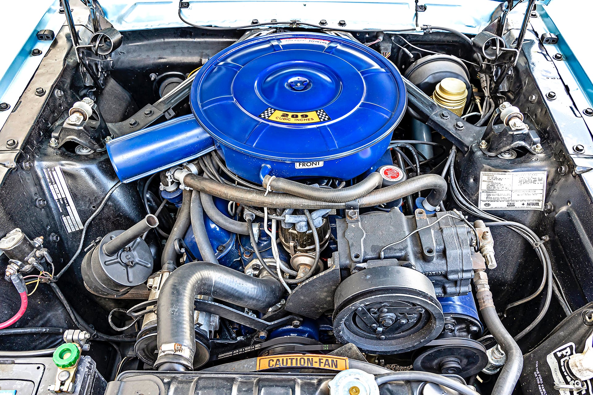 Ford Mustang Hard Top Coupe – silnik