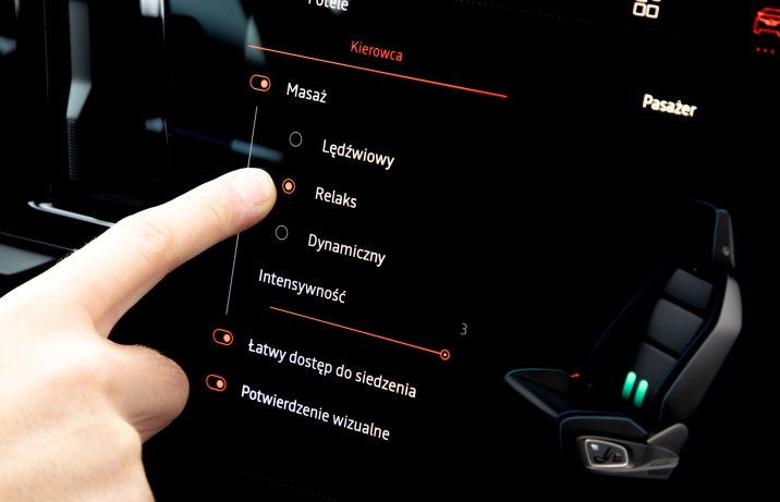 Renault Austral - masaż