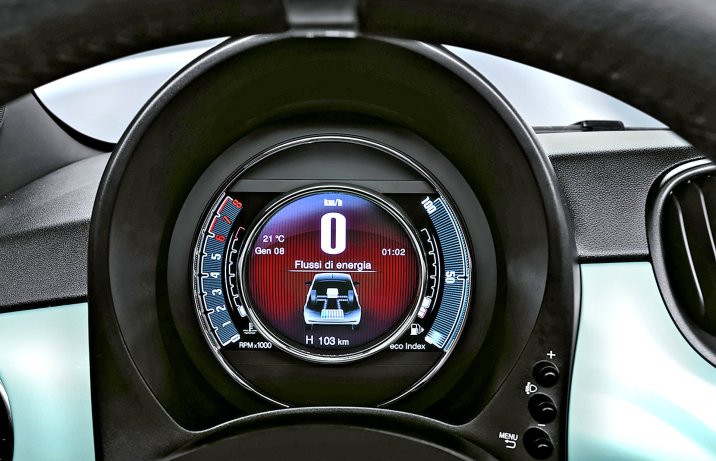 Fiat 500 Hybrid – wskaźnik