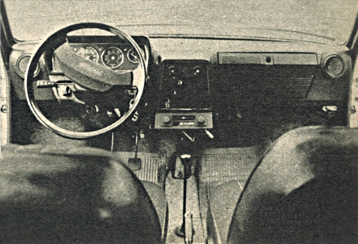 Skoda 105 L deska rozdzielcza