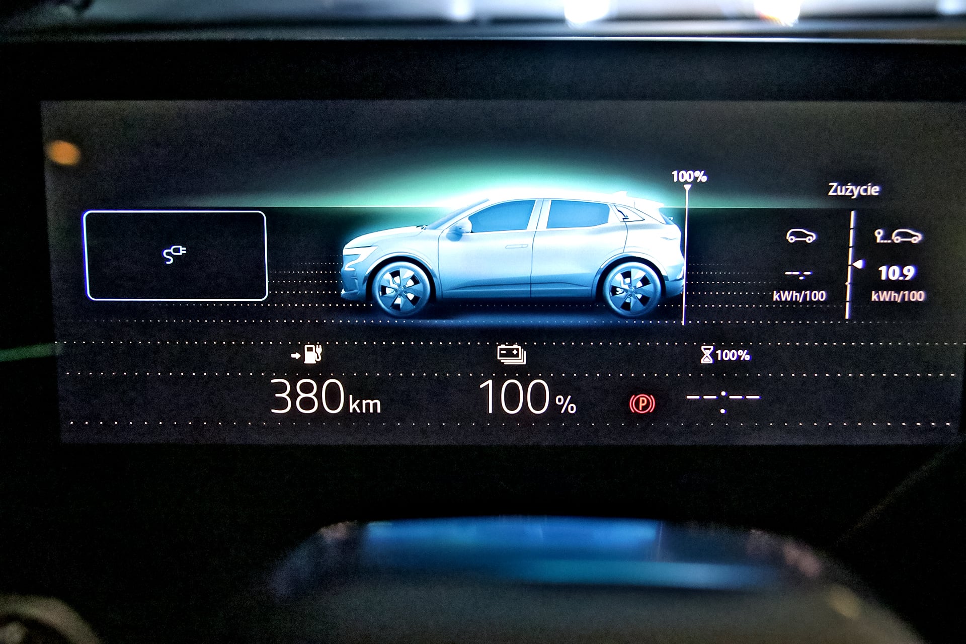 Renault Megane E-Tech EV60 techno wyświetlacz ładowanie akumulatora