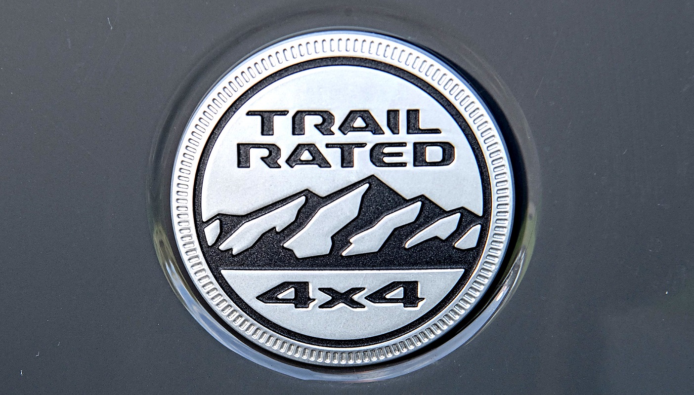 Jeep Gladiator zabudowa Tischer_trail rated