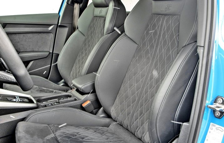 Audi A3 45 TFSI e – fotele przód
