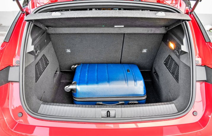 Renault Megane E-Tech EV60 techno – bagażnik