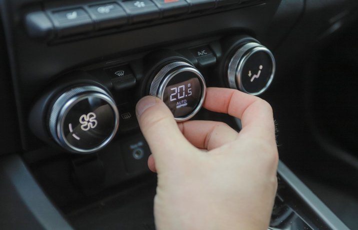 Renault Arkana - klimatyzacja