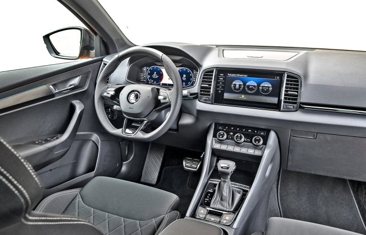 Skoda Karoq 2.0 TSI DSG 4x4 – kokpit, deska rozdzielcza