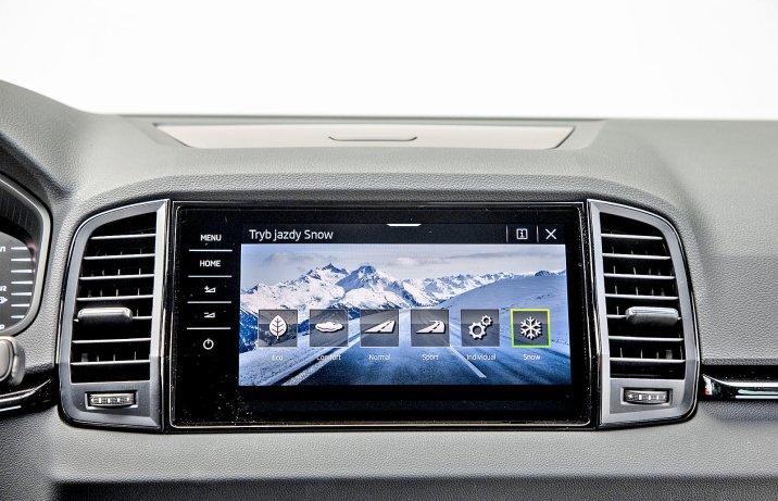 Skoda Karoq 2.0 TSI DSG 4x4 – tryby jazdy