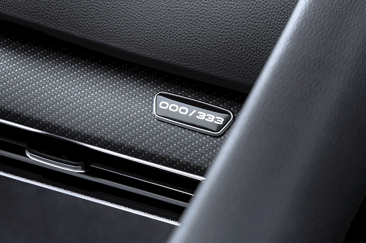 Volkswagen Golf R 333 (5)