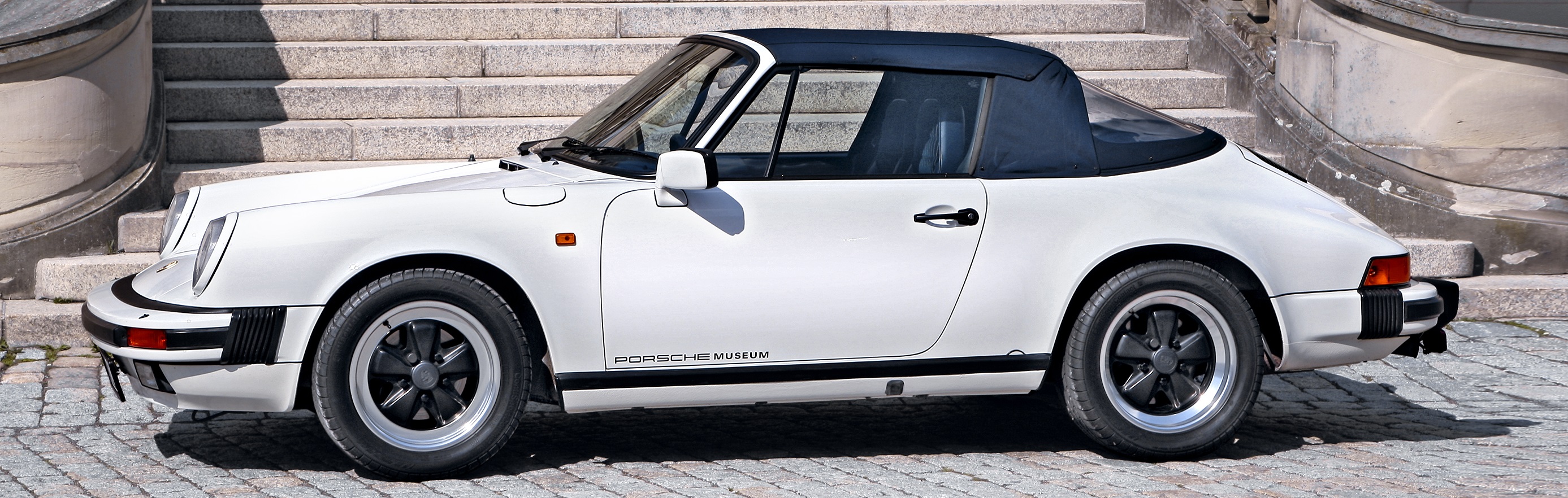 Porsche_911SC_Cabrio_bok