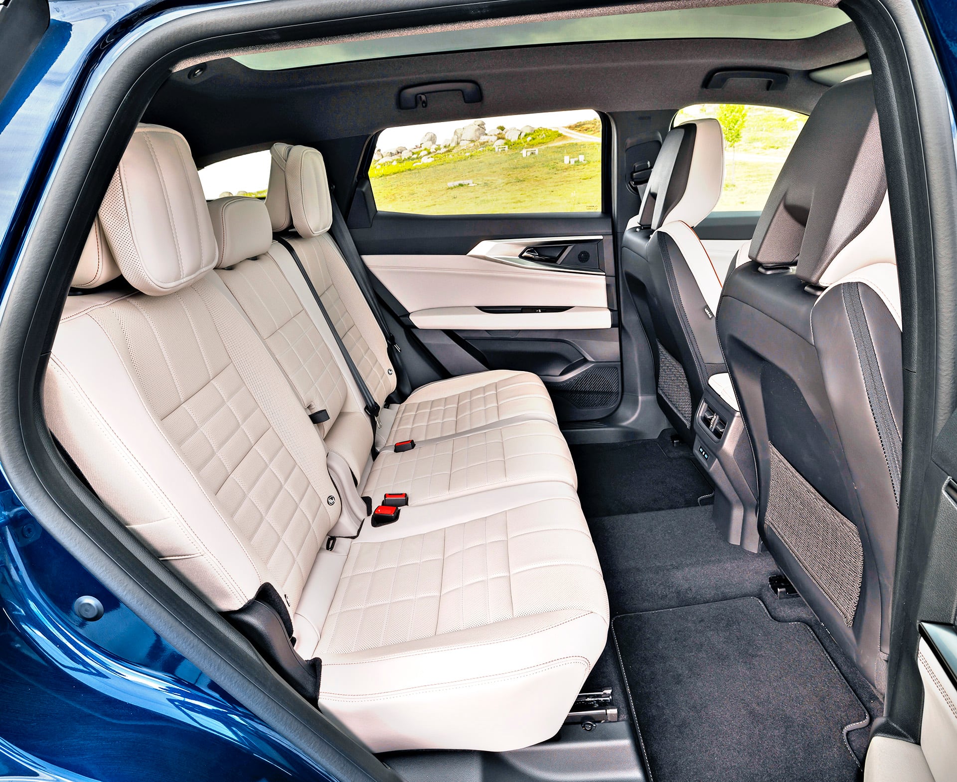 Renault Espace drugi rząd siedzeń