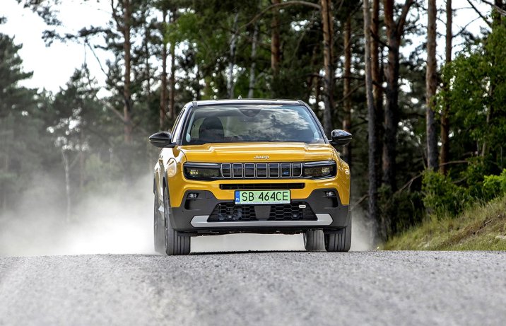 Jeep Avenger BEV (2023) – przód