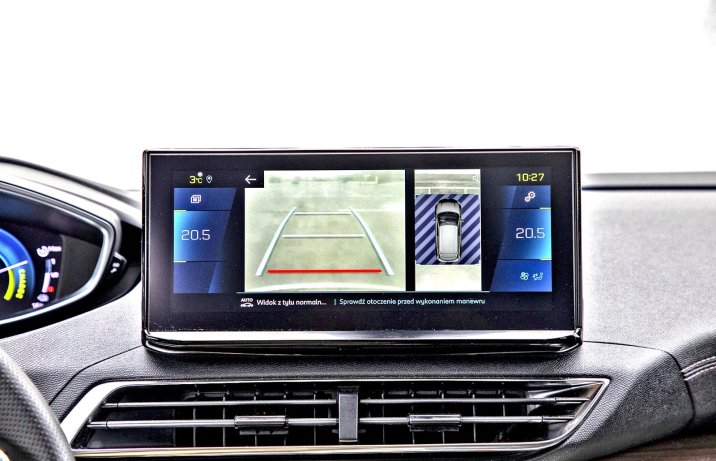 Peugeot 3008 HYbrid4 300 (2023) – kamera parkowania