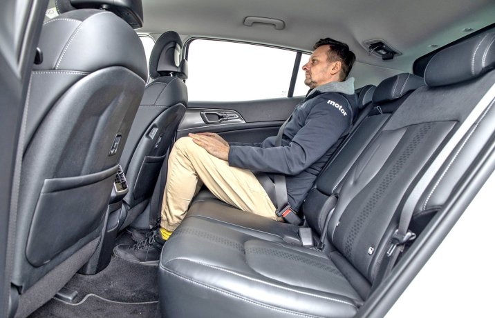 Kia Sportage 1.6 T-GDI Plug-in Hybrid (PHEV) – kanapa