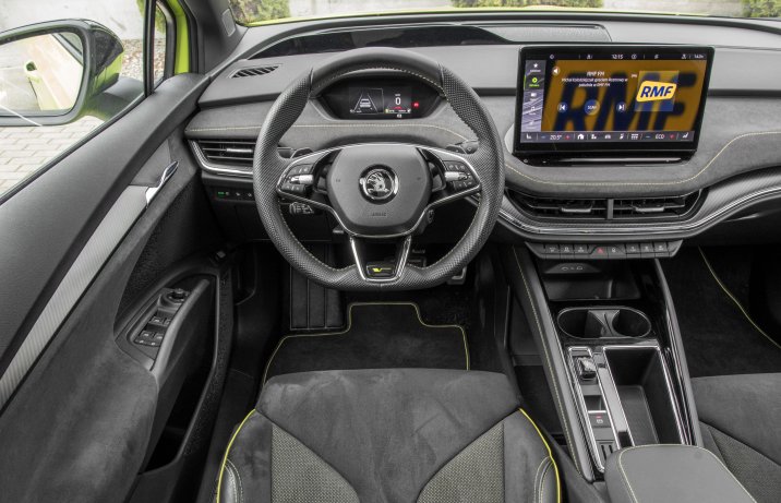 Skoda Enyaq Coupe - kokpit