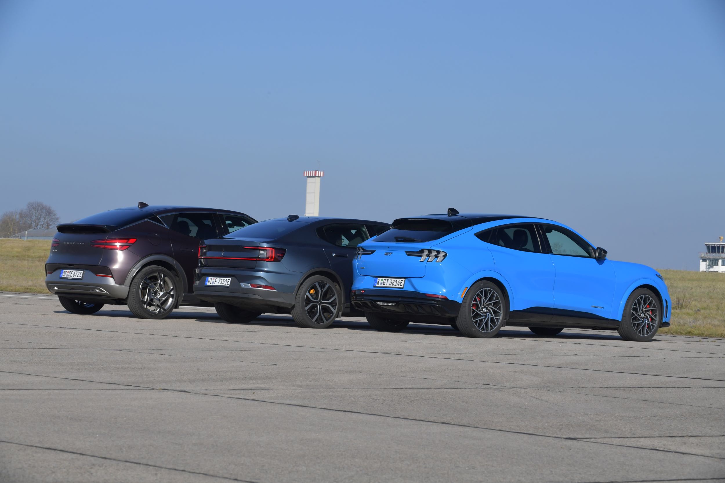 Ford Mustang Mach-E, Genesis GV60, Polestar 2 - 4