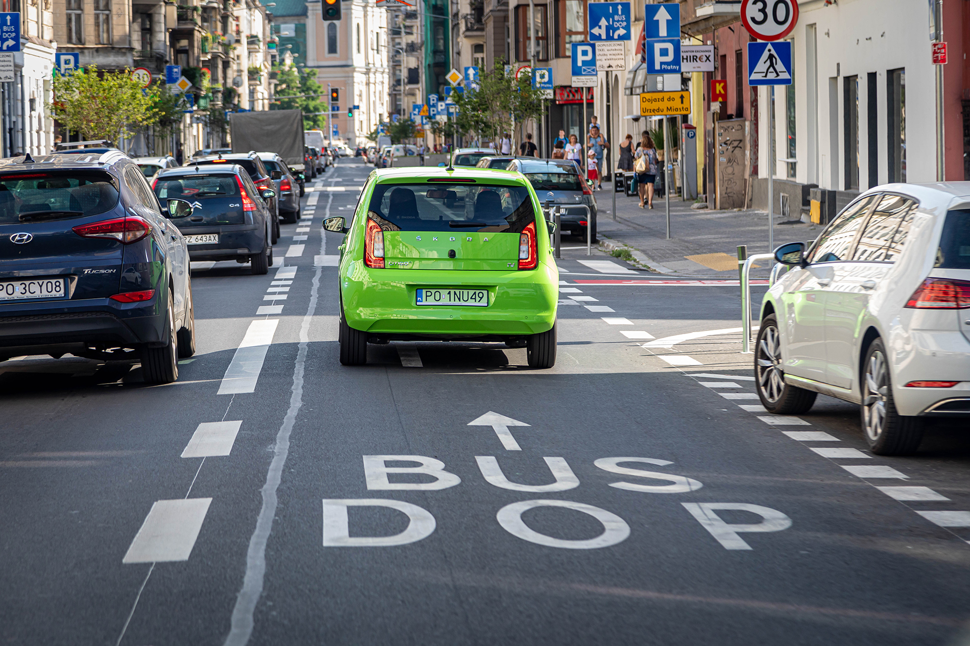 auto elektryczne na buspasie