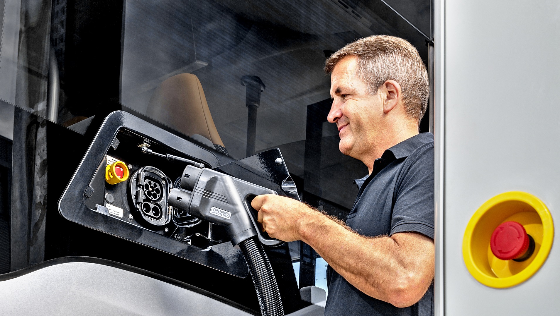 ladowarka typu mcs dla elektrycznych ciezarowek