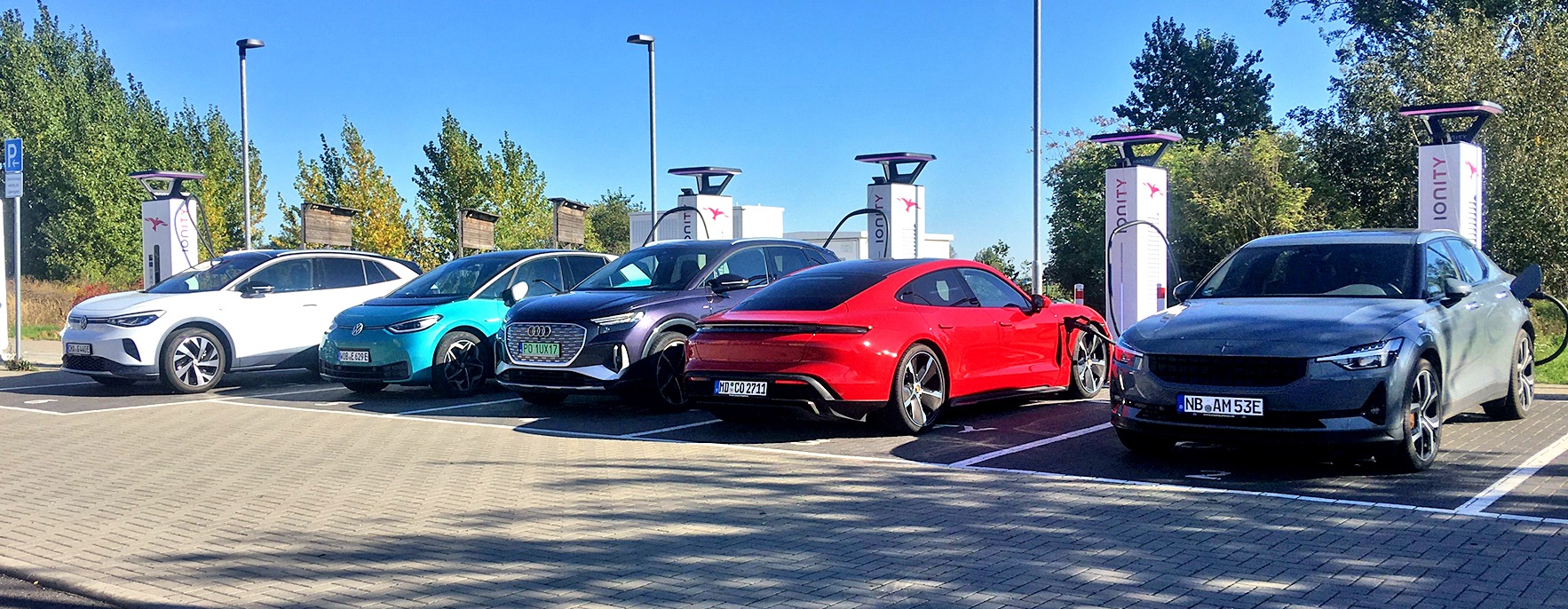 zajeta stacja ladowania aut elektrycznych