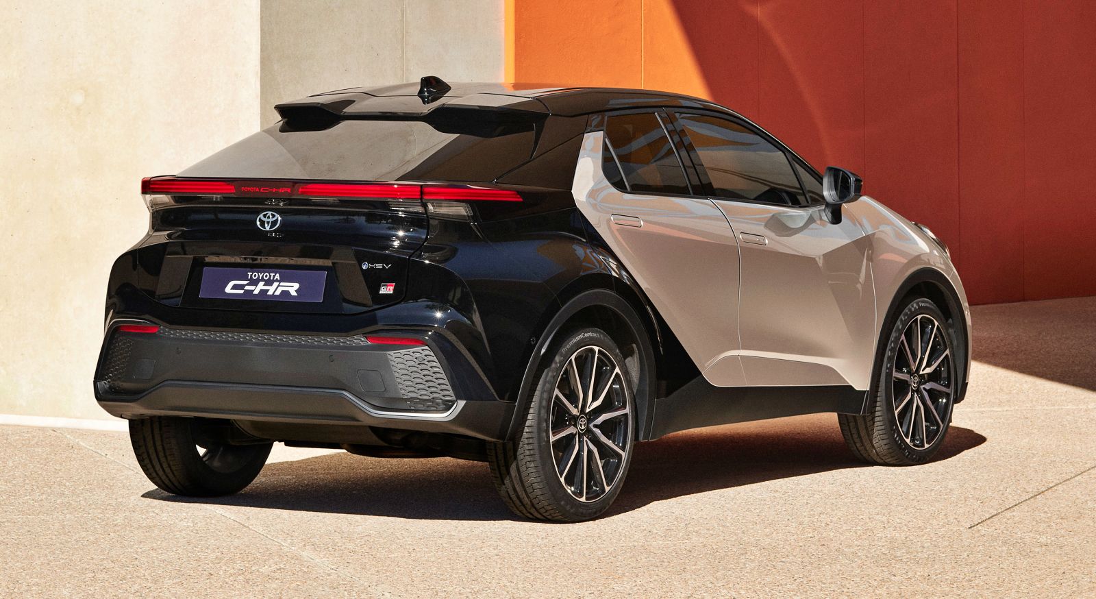 toyota-chr-tyl