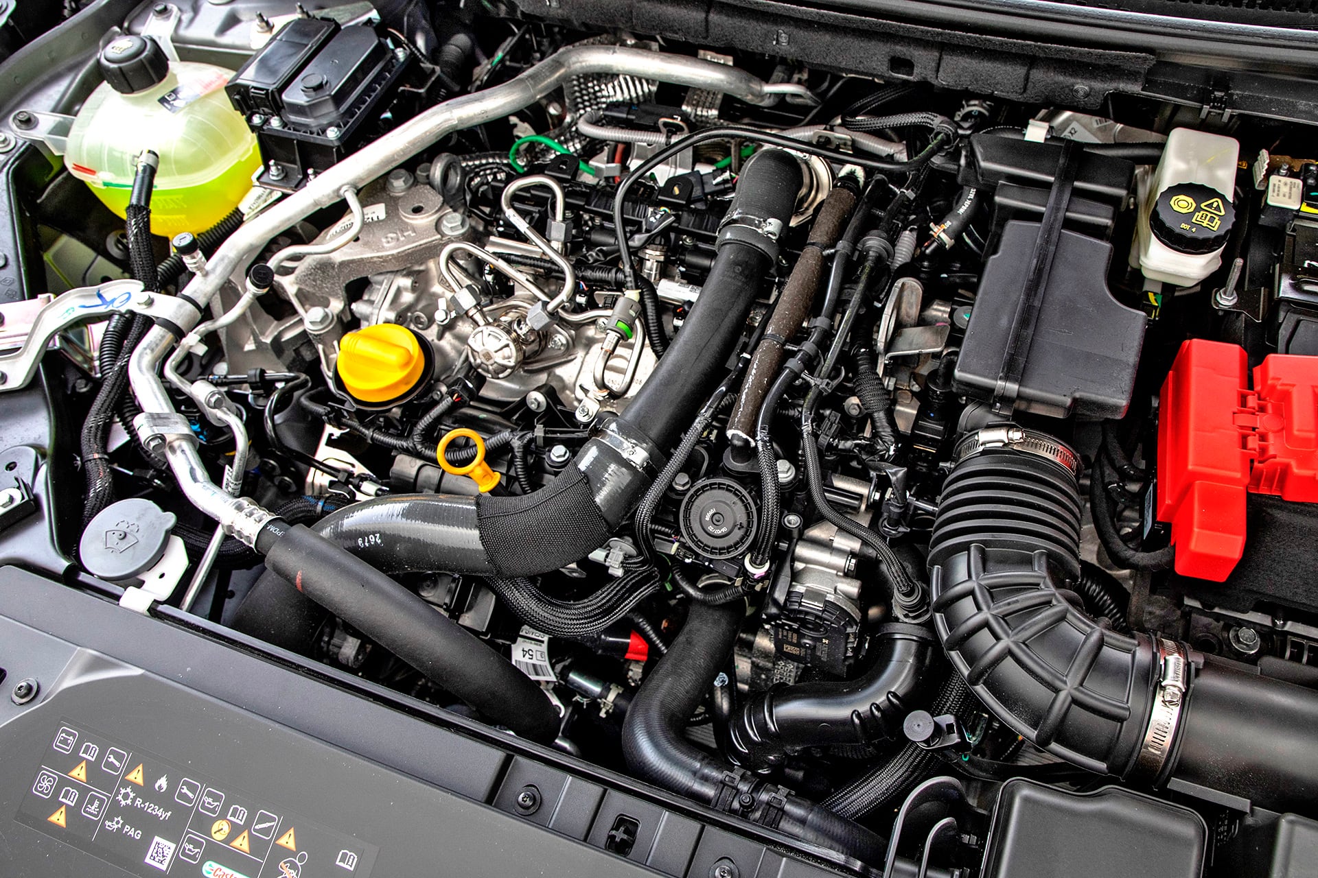 Renault-Austral-mild-hybrid-160-silnik