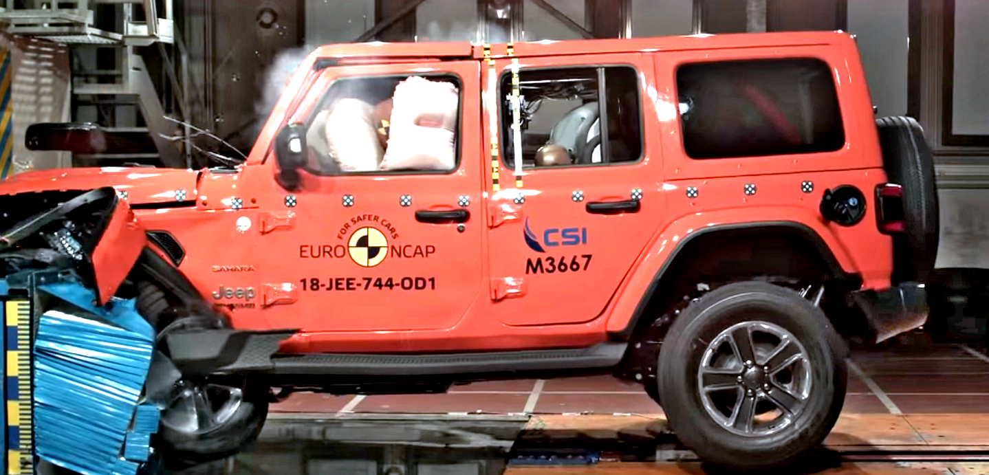 grozne suvy_test zderzeniowy jeep wrangler