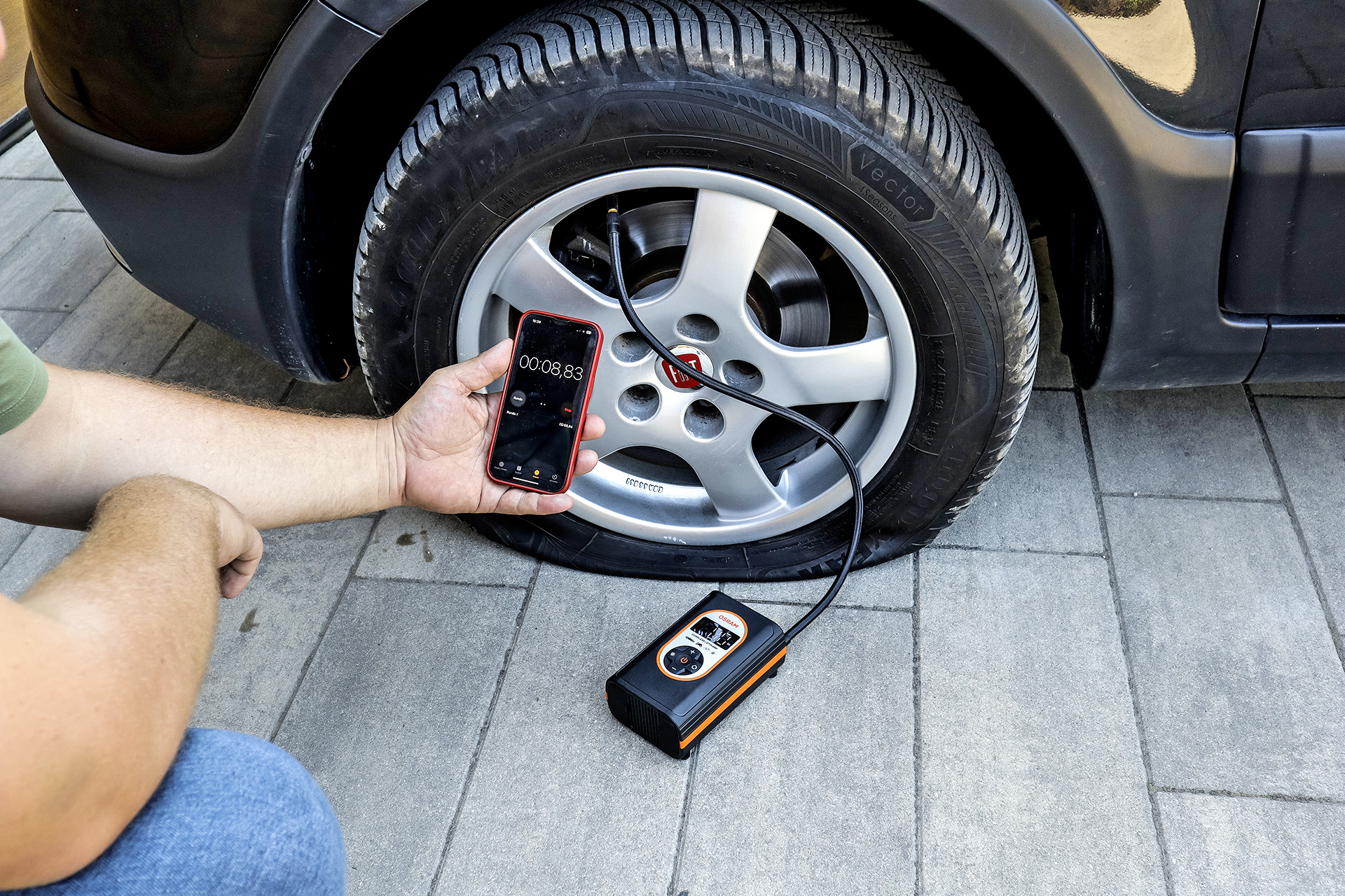 test kompresora bezprzewodowego_pomiar czasu pompowania