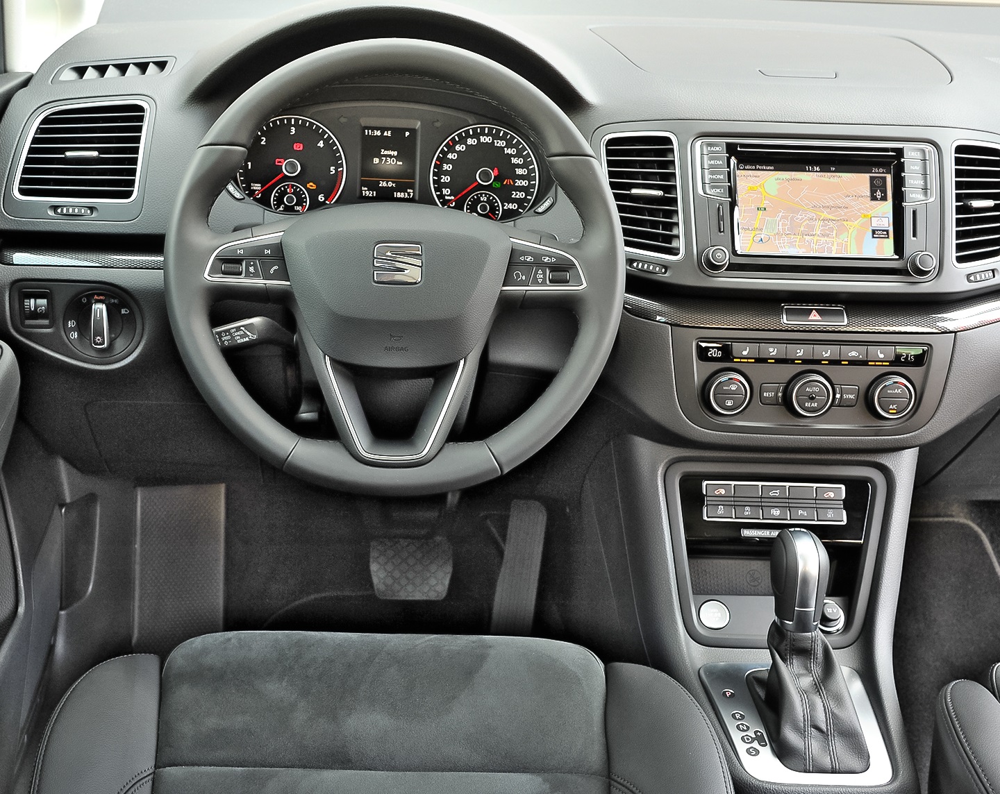 uzywane minivany_seat alhambra deska