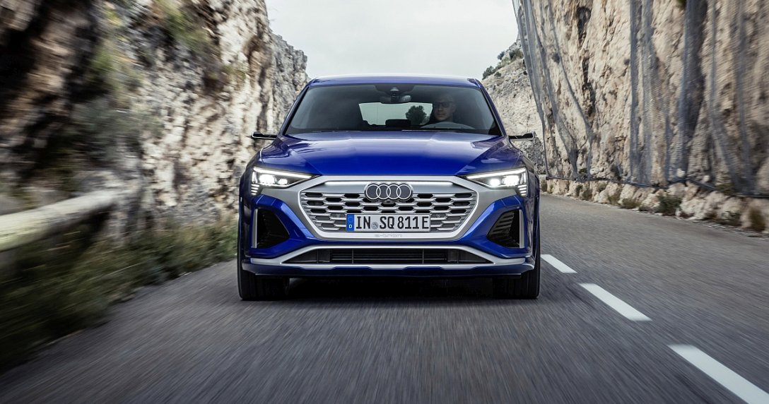Audi Q8 e-tron – przód