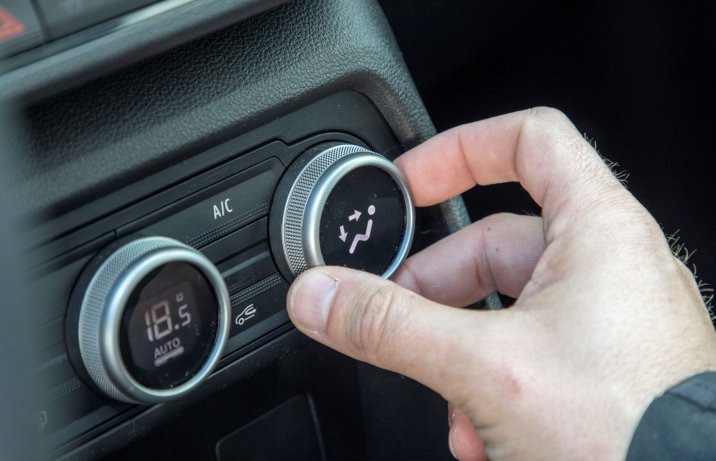 Dacia Sandero - klimatyzacja