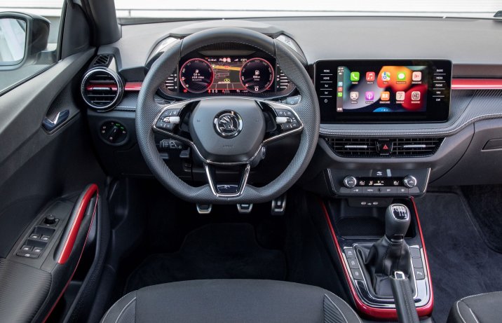 Skoda Fabia - kokpit