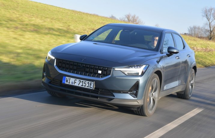 Polestar 2 - przód