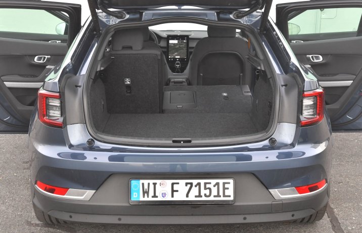 Polestar 2 - bagażnik