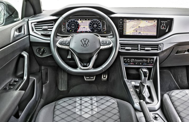 Volkswagen Taigo 1.5 TSI DSG – deska rozdzielcza