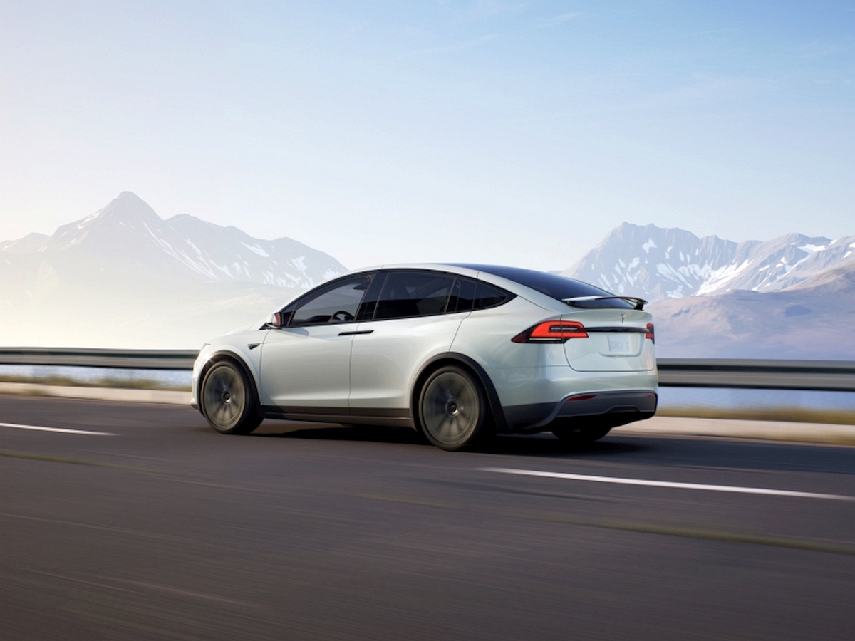 Tesla X