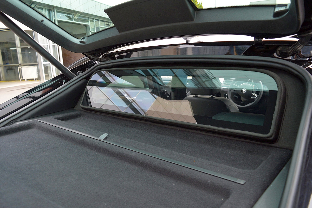 Skoda Superb_opancerzona_04