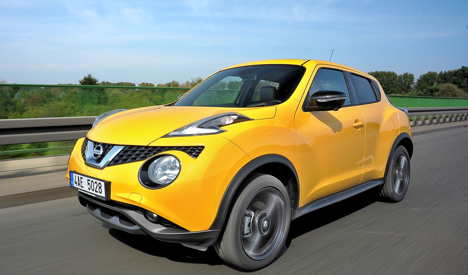 awaryjnosc suvow_auta azjatyckie_nissan juke