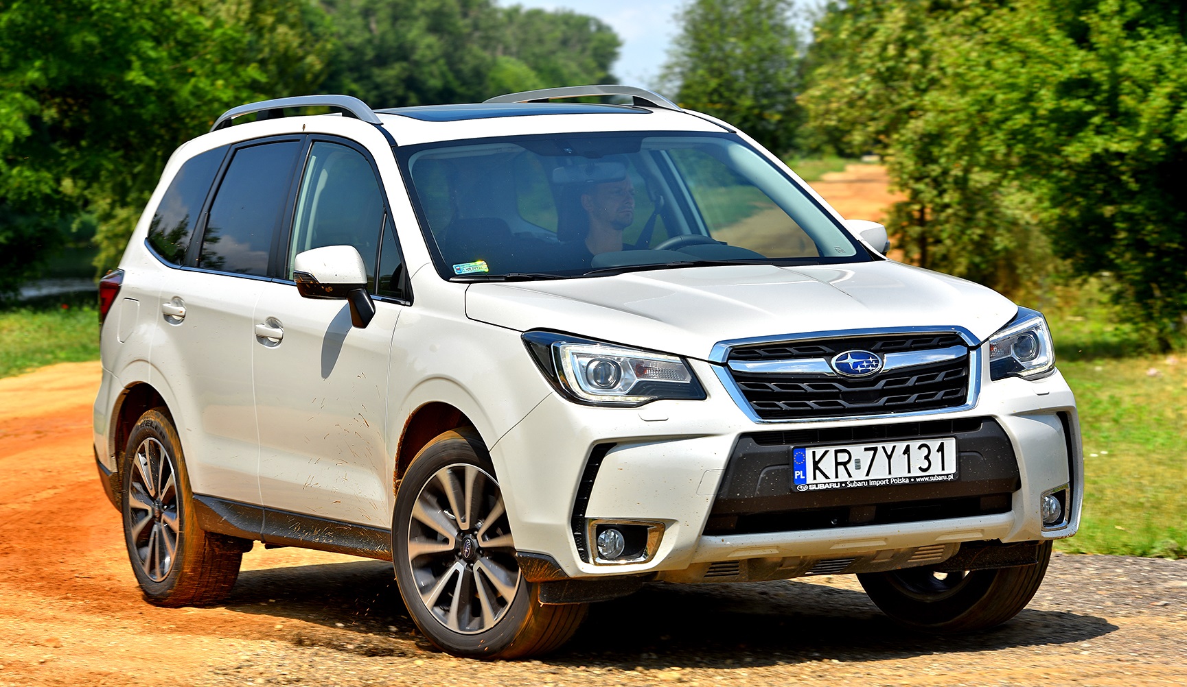 awaryjnosc suvow_auta azjatyckie_subaru forester