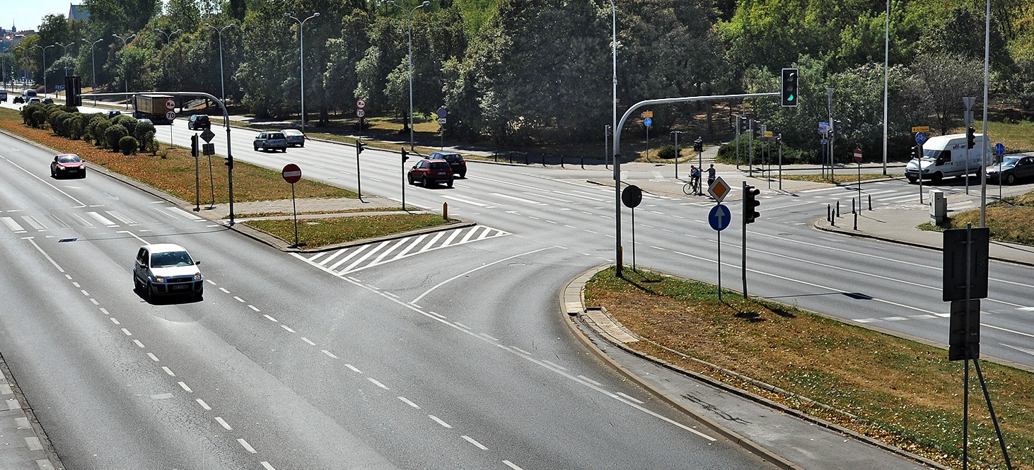 skrzyzowania predkosc laczniki do zawracania