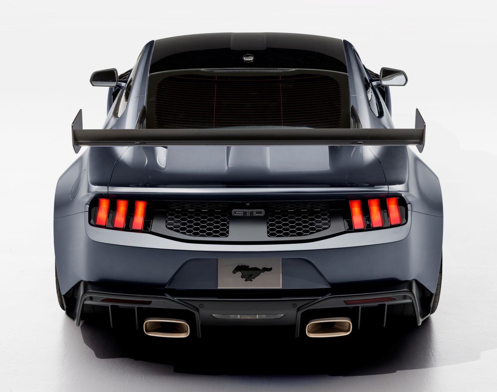 ford-mustang-GTD-tyl-1
