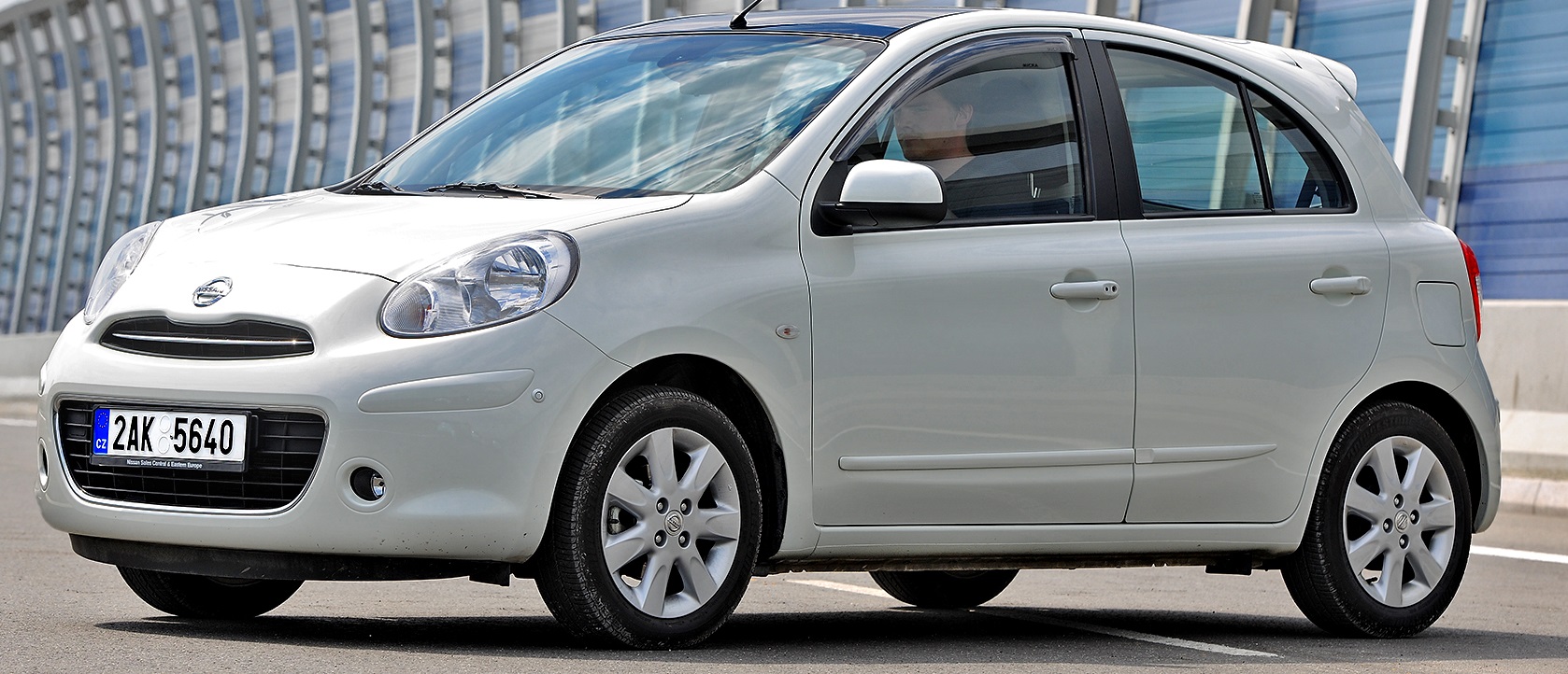 uzywane auta z automatami_nissan micra