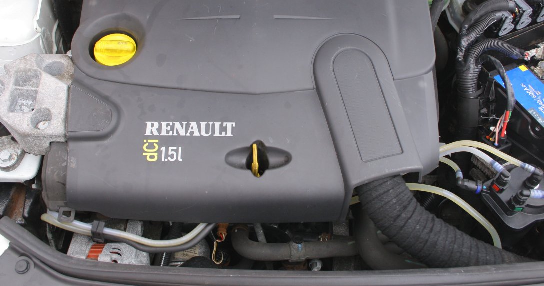 Silnik Renault 1.5 dCi pod maską