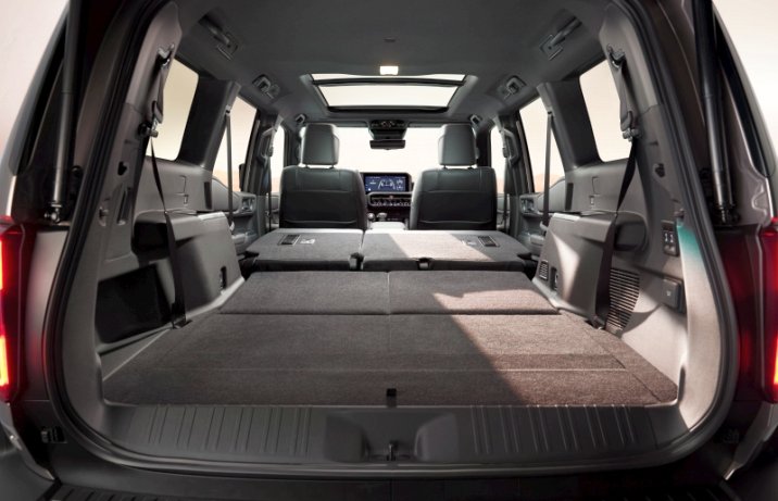 2024 Toyota Land Cruiser Prado