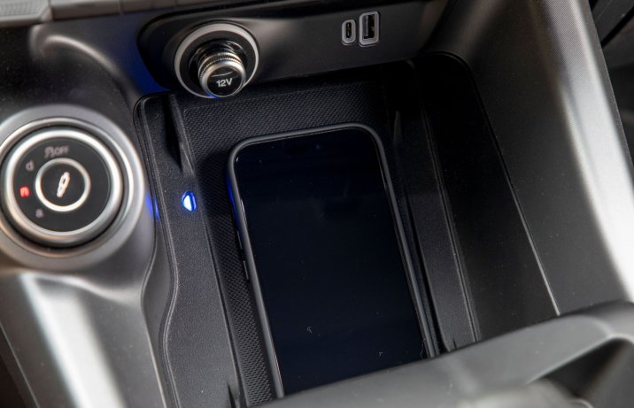 Alfa Romeo Tonale - ładowarka