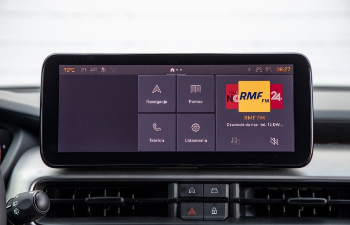 Jeep Avenger - ekran