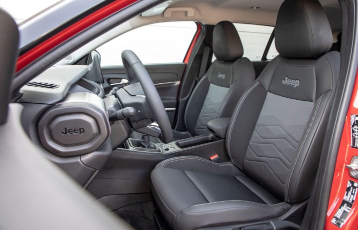 Jeep Avenger - fotele